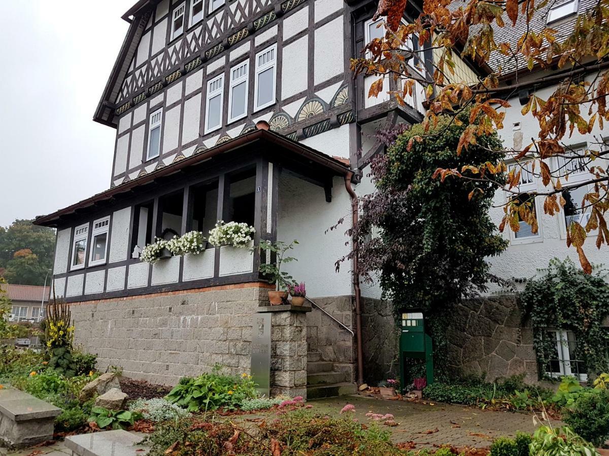 Goethes Liebste Betten - Stilvolle Ferienwohnungen Im Historischen Fachwerkhaus In Wernigerode Exterior photo